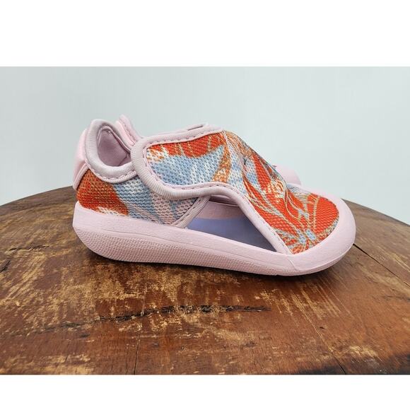 Girl's Adidas X Disney Moana Slip On Sneakers Water Pool Shoes Size 5C 5K - Picture 3 of 10